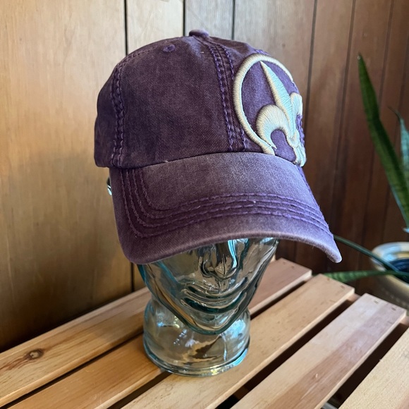 Matte Purple Fleur de Lis Cap - Picture 3 of 10